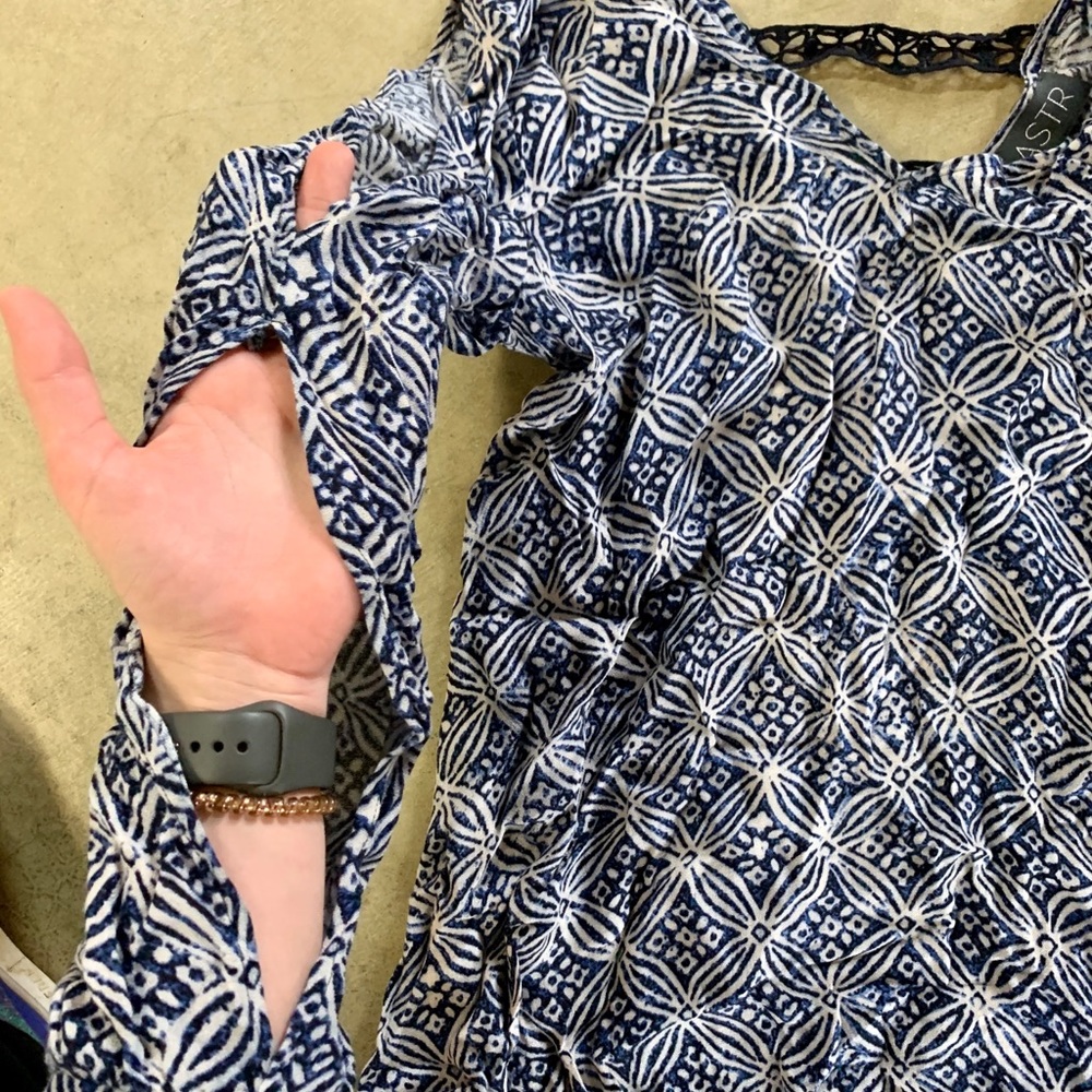 PATTERN DRESS - Picture 3 of 3